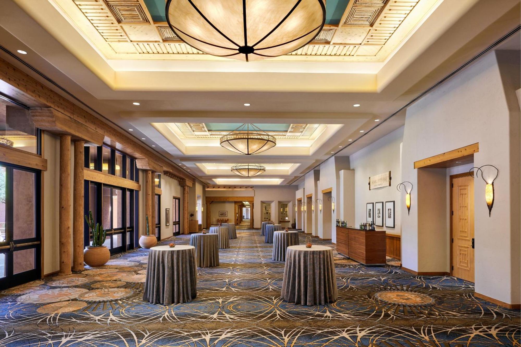 Sheraton Grand At Wild Horse Pass Chandler Exterior photo